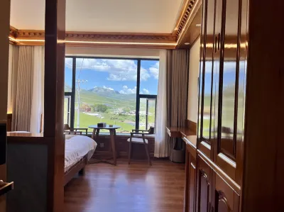 Zoige Langmu Yangqingcang Homestay Hotels near Gandansaichi Temple