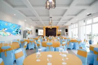 Toyo Hotel Purwokerto, Azana Hotels Collection Отели в г. Пурвокерто