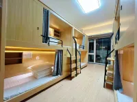 Dalian Tiantian Xiangshang Hostel (Gangwan Square)