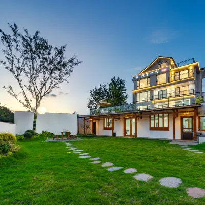 Anji Nine Rooms One Town · Luxury Scenic Family Vacation Homestay (Qihuan Jialebi) Hotels near Caribiland