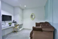 Q Collection @ Macalister