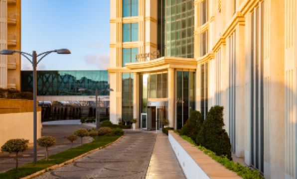 Badamdar Hotel & Residences