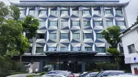 주웨 호텔 홍차오 에어포트 창펑/장풍 공원지구 호텔