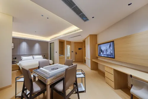 Elong DELUXE Hotel (Suining International Convention and Exhibition Center Store) - بوتيك