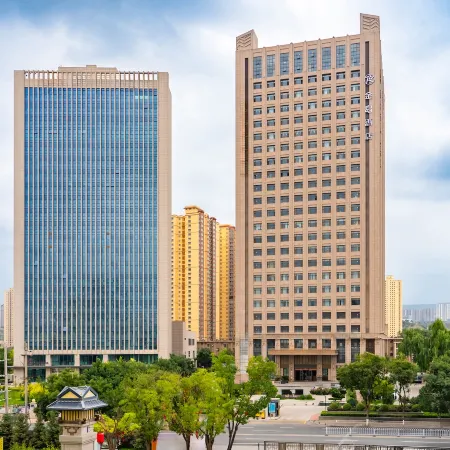Jindao Hotel (Lanzhou West Railway Station Old Street Huanghe Tower Branch)