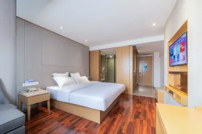 Unitour Hotel (Liuzhou Five Star Pedestrian Street Diwang New World) Hotels in Liuzhou