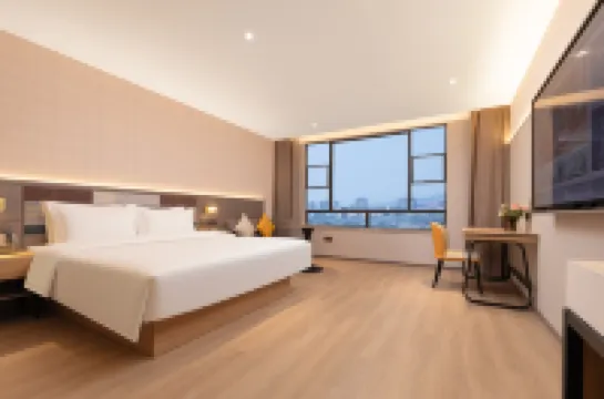 Home Inn Selected Hotel (Ezhou High-Speed Rail Station Branch)