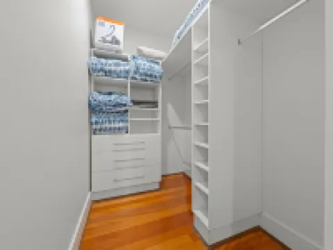 Stylish 3BR House(Parking)/ICC&DarlingHarbour-8min 歐緹莫酒店