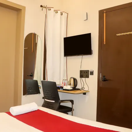 Narrow Gauge Hotel