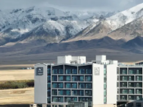 AC Hotel by Marriott Xinjiang Sayram Lake