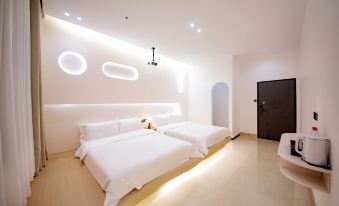 Meizhou Island One Line Inn (Mazu Ancestral Temple Rainbow Road Beach Store)