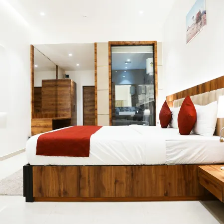 Madhav Residency Hotel & Banquet, Kalyan, Mumbai