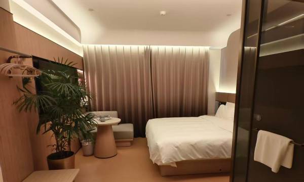 Beijing Shiershi Qi INNside Hotel