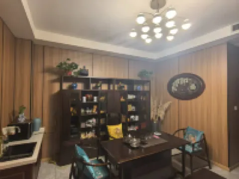 Yueluoji Hotel Hotel di Jingyang