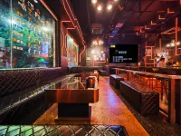 Yeste Boutique Intelligent Sojourn Business Hotel (Dongguan Songshan Lake Dalingshan Branch) - Quầy Bar