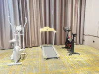 Vienna International Hotel (Luyi Passenger West Station)