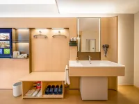 Meijihuanpeng Hotel (Dian, Shifosi Town, Zhenping County, Nanyang) Hotels in Zhenping County