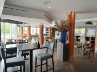 Fletcher Hotel-Restaurant Leidschendam – Den Haag - breakfast