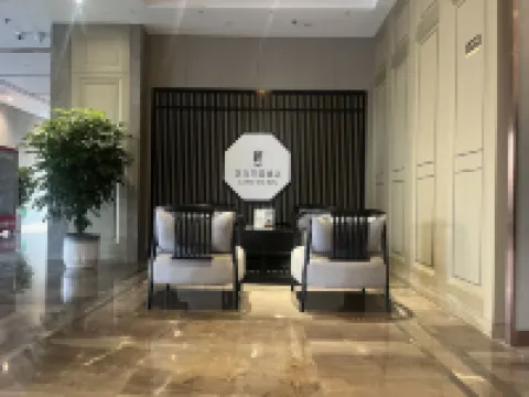 Elong Universal Hotel (Kaifeng Lankao Railway Station, Lanmei Times Shopping Plaza Branch)