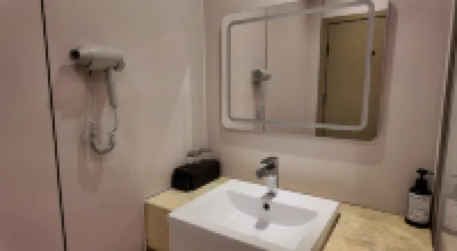 Hao Li Hotel (Guiyang International Conference and Exhibition Center) Hotels near Guanshanhu Park