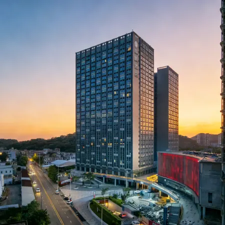 Fupeng Hotel (Daliang Yueren Plaza)