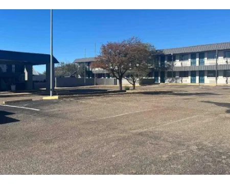 Studio 6 Borger, TX Boom Town Hotels in Borger