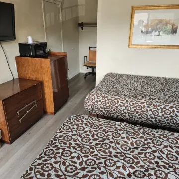 Travel Inn by OYO Omaha