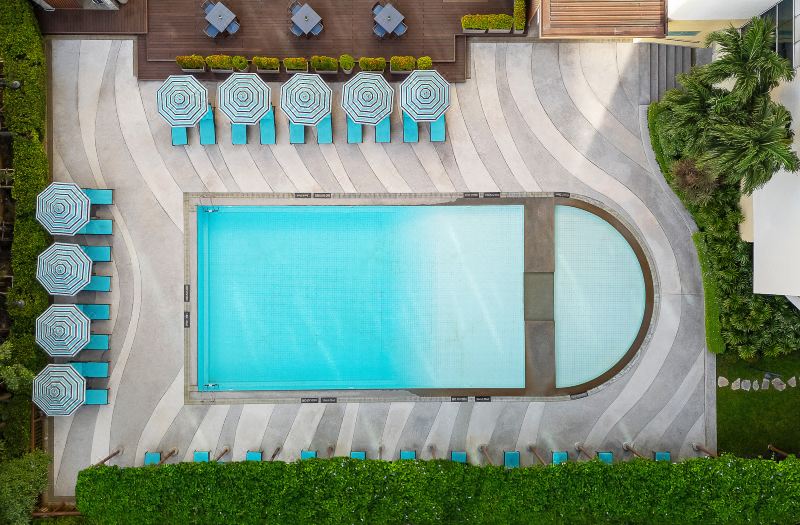 Holiday Inn Bangkok Silom by IHG photo 2