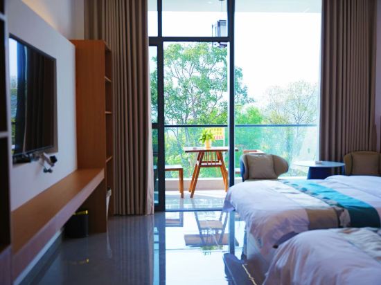 戴臘酒店（普洱瀾滄景邁山古茶林景區店）