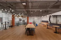 Home Inn Business Hotel (Handan East Railway Station Tianhong Plaza Branch)