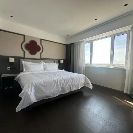 TongyueYunjin Hotel