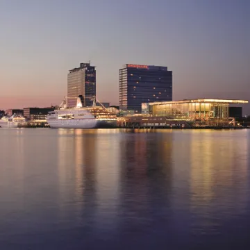Mövenpick Hotel Amsterdam City Centre Hotels near Python Bridge / High Bridge
