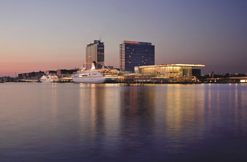 Mövenpick Hotel Amsterdam City Centre