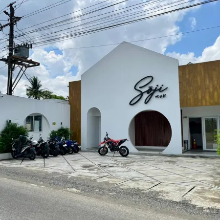 Hotel Soji Purwokerto by hayden Indonesia