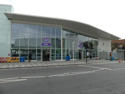 Best Western Greater London Hotel Hotels near Ilford Station