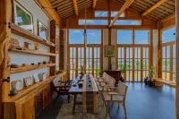 Dali Man'an Seaview Villa (Upper Section of the Erhai Lake Ecological Corridor)