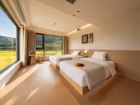 Shanheyue Holiday Homestay (Wuyuan Huangling Scenic Area Branch)