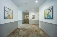 Ezhou Huaxin Hotel (Gedian South Station Branch)