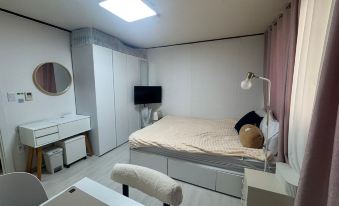 Irea House