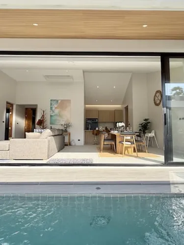 รูปภาพของBangtao Bali Style Luxury 3 BR Private Pool Villa (Botanica 2)