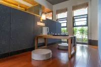 Luoyu Guanshan Courtyard Homestay - 2-نجوم