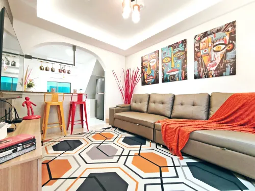 Rukkhun Pattaya walkable to Buakaow, Walking St. - Bungalows