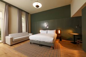 Honest Budapest by Chic & Basic