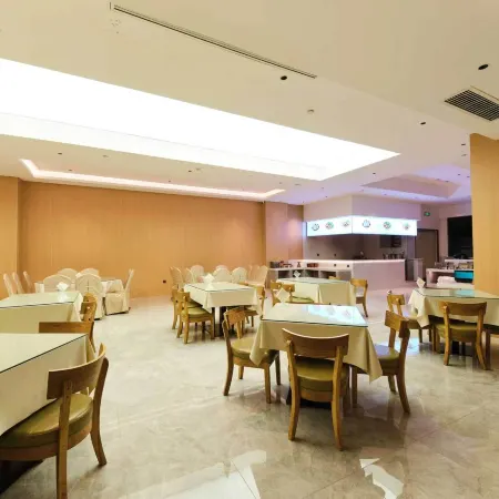 Vienna International Hotel