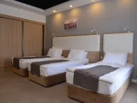 Baku ZamZam Halal Hotel Hotel in zona Piazza della Bandiera Statale