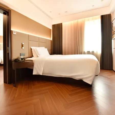 Rezen Longzhang Hotel (Harbin Central Street)