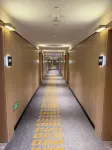 7Days Inn Hotel (Luoyang Old Town Center Yingtianmen) - Park Yeri