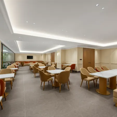 Vienna Hotel (Xinxiang Changyuan Shanhai Avenue)