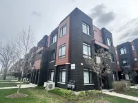 Townhome South Richmond Hill - Homestays