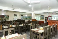 Center Park Resort Pvt. Ltd - breakfast